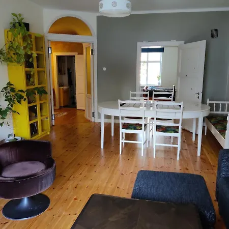 Colorful 76 M2 Centre With Free Parking Appartement Turku