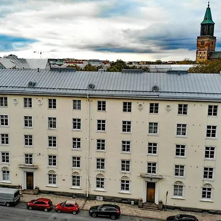 Colorful 76 M2 Centre With Free Parking Appartement Turku