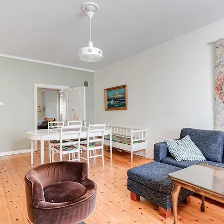 Colorful 76 M2 Centre With Free Parking *