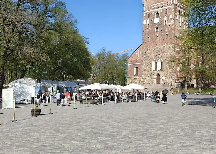 Colorful 76 M2 Centre With Free Parking Турку