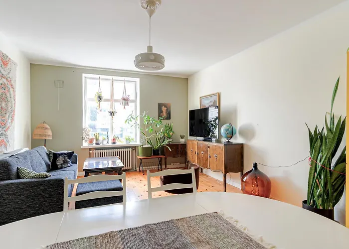 Colorful 76 M2 Centre With Free Parking *