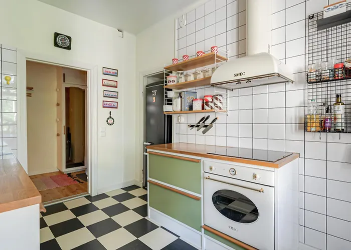 Colorful 76 M2 Centre With Free Parking Апартаменты Турку